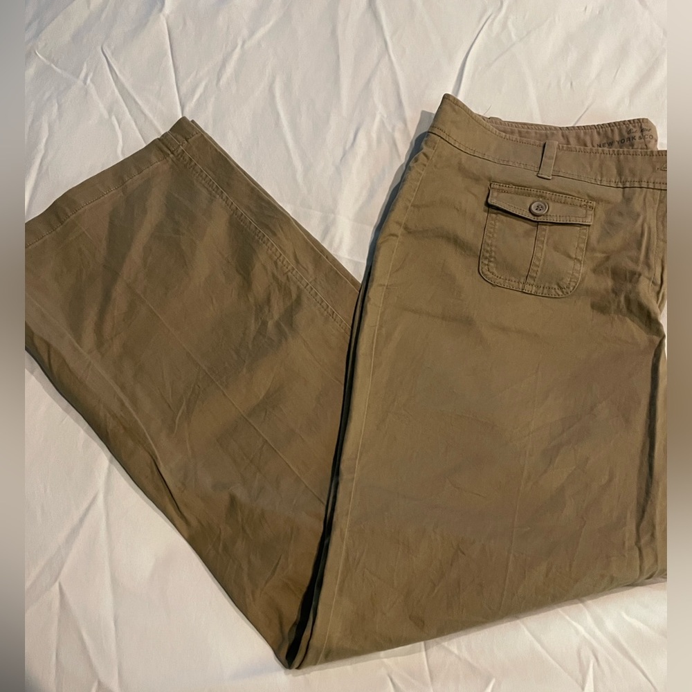 Womens Chino Pants tag says 16 but they fit more like 14.